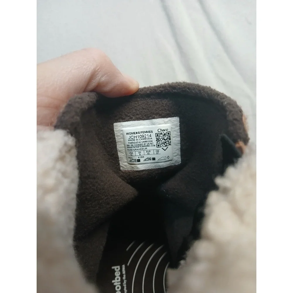 Chaco Women's Revel Tall Boot Size 10 Sherpa Fleece Cozy‎ Winter Zipper Granola